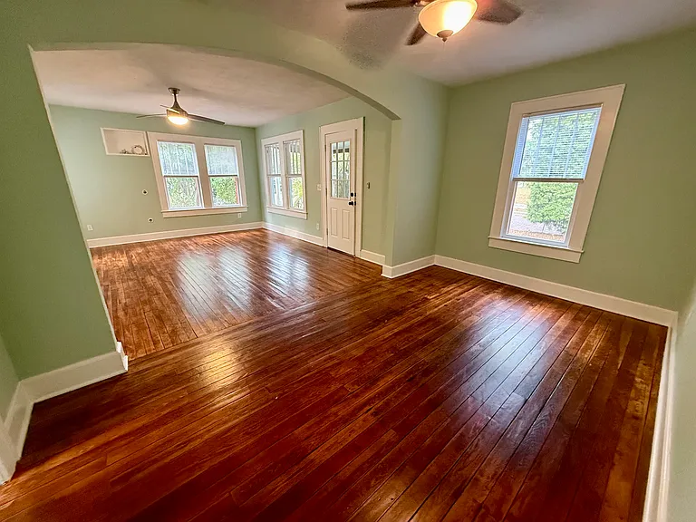 412 Louden Ave — Photo 8