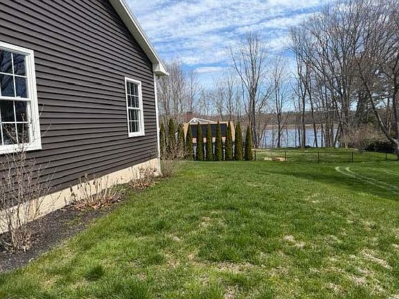 3rd image of 267 Pool St