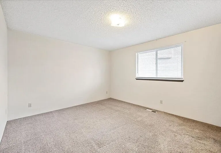 4601 Mallard Ct — Photo 7