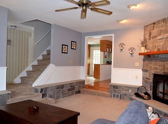 2nd image of 101 Farwood Dr