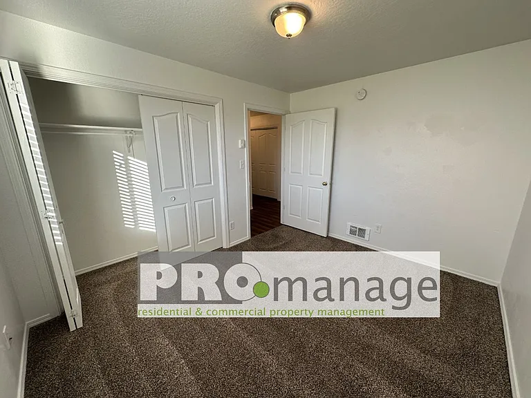 2592 Prospect Dr. — Photo 11