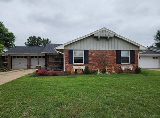 2741 Plymouth Ln, Oklahoma City, OK 73120