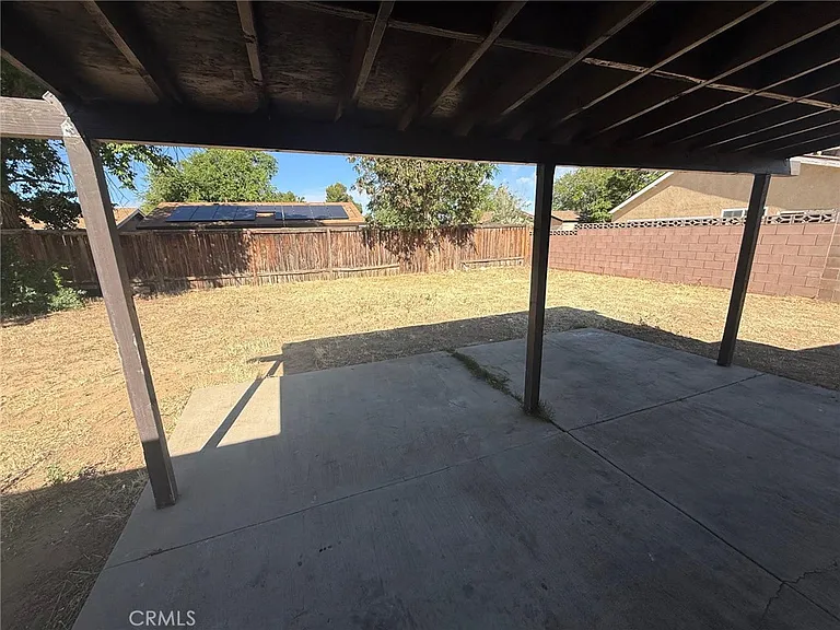 43051 Yew St — Photo 16