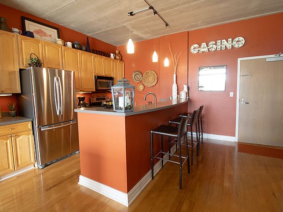 3rd image of 1 S Highland Ave Unit 306