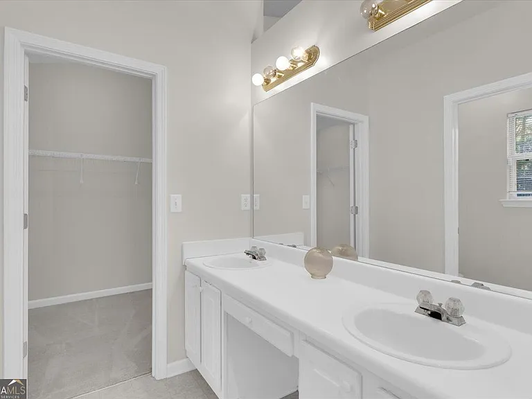 2343 Cove Lake Way — Photo 16
