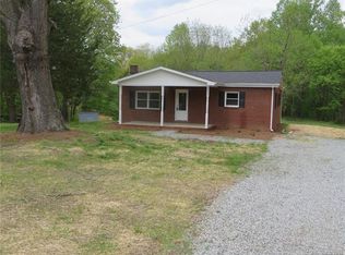 1984 Bill Lynch Rd, Lincolnton, NC 28092