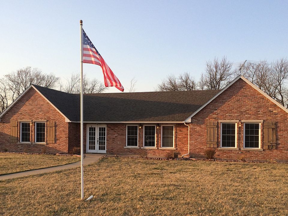 House with Yard