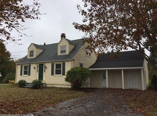 92 Tuttle Rd, Cumberland, ME 04021