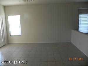 4th image of 253 E Thomas Jefferson Way