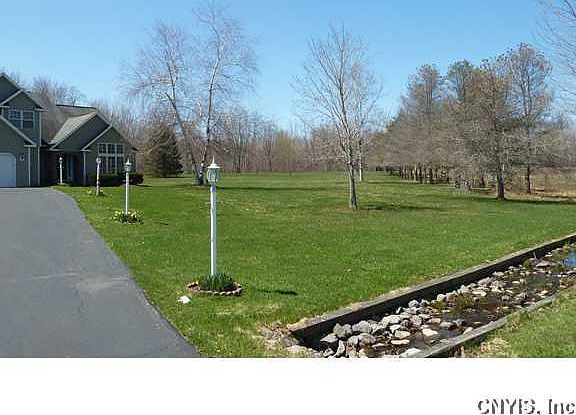 2nd image of 8789 Dinglehole Rd