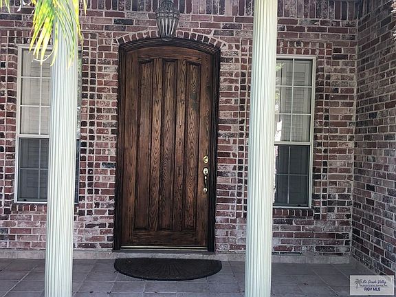 2nd image of 2913 N Augusta National Dr