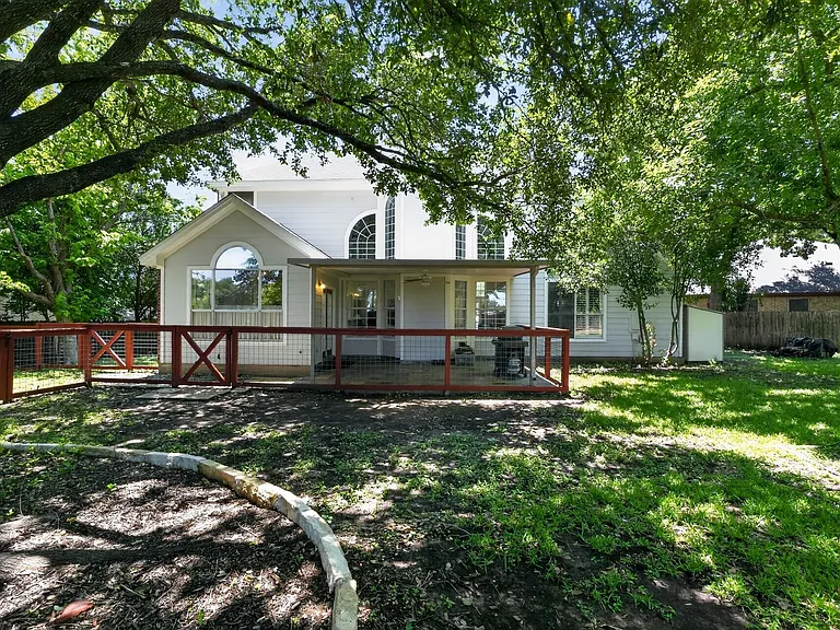 300 N Carriage Hills Dr — Photo 27