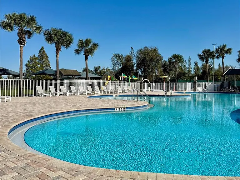 1050 Blackwater Dr #1 — Photo 41