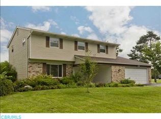 6812 Walnut St, New Albany, OH 43054