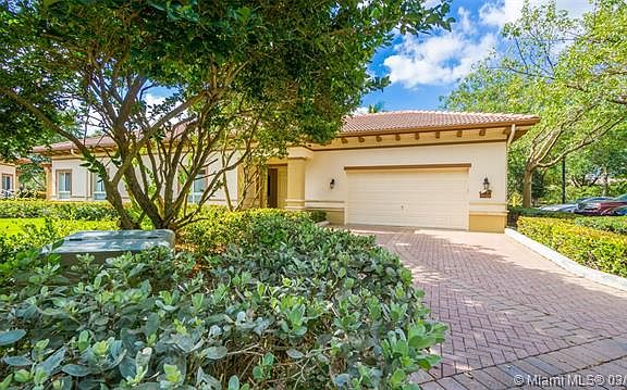 3rd image of 16125 Emerald Estates Dr #0