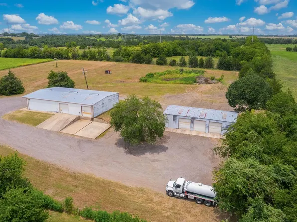 1630 Fm 109, Brenham, TX 77833