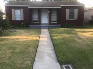 1611 W 5th St, Freeport, TX 77541