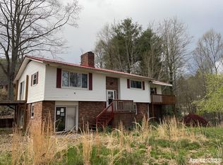357 Wolf Pen Br, Spruce Pine, NC 28777
