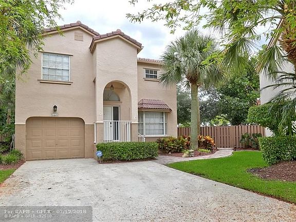 3rd image of 1290 NW 106th Ter