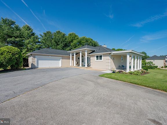 2nd image of 1030 Gist Rd