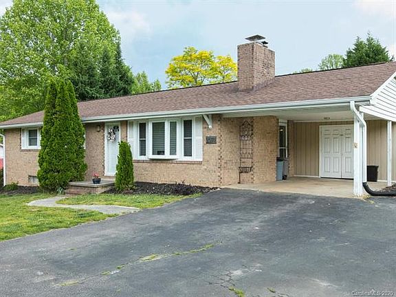 3rd image of 2074 Eton Dr
