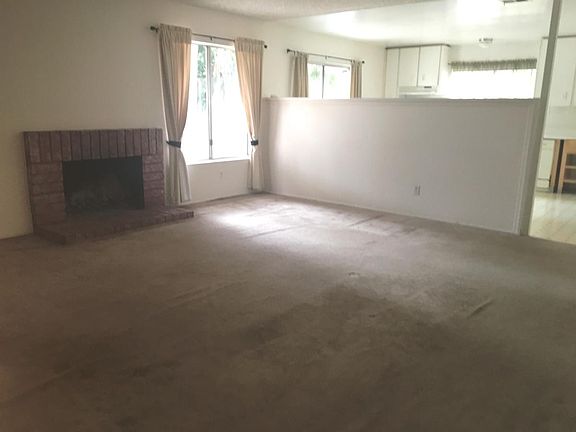 4th image of 2457 Claret St