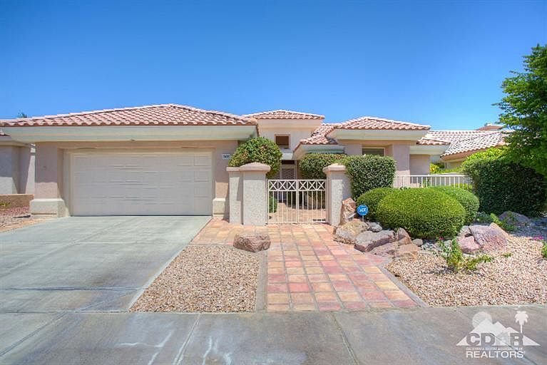 1st image of 78280 Willowrich Dr