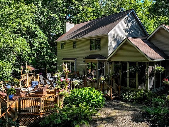 2nd image of 11660 Stone Creek Ln