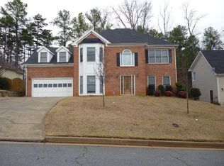 6746 Winterberry Ridge Dr, Stone Mountain, GA 30087