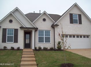 9695 Kings Landing Dr, Olive Branch, MS 38654