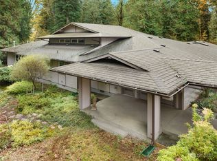 24221 NE 193rd Pl, Woodinville, WA