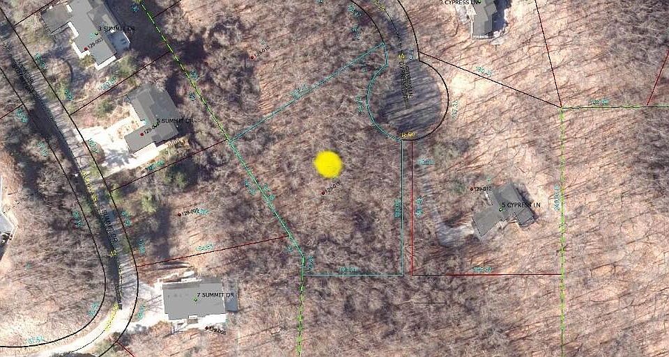 1st image of 8 Cypress Ln
