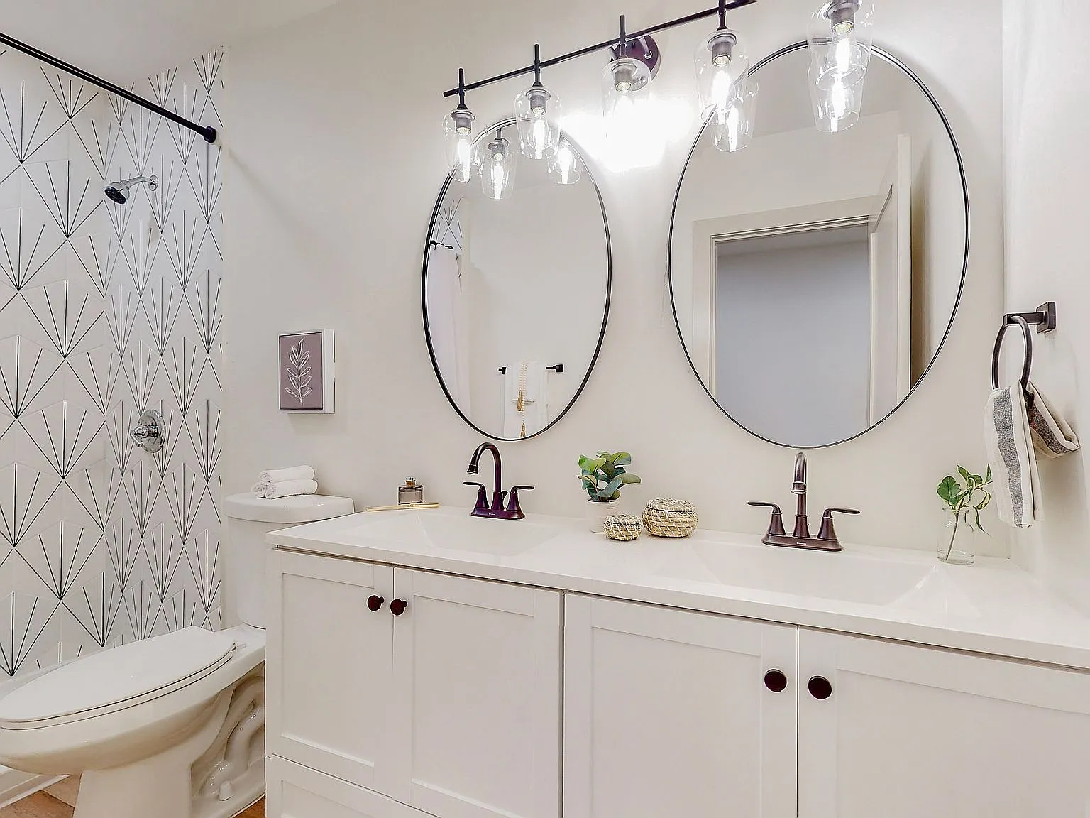 2 bed, $1,500 — Photo 2