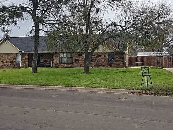 2nd image of 312 Jean Dr
