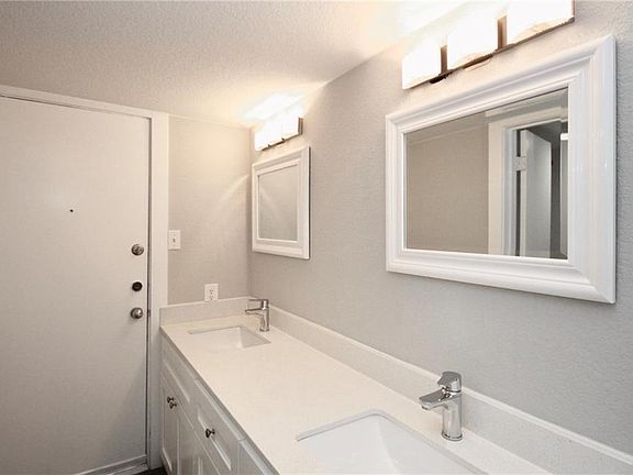 5th image of 1600 West Ave APT 24