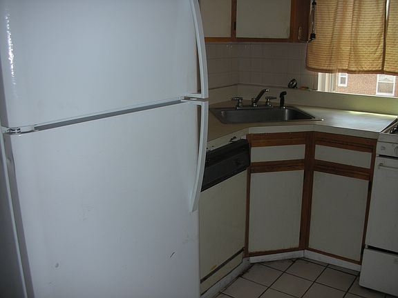 5th image of 261-24 Langston Ave. # Fl 1ST