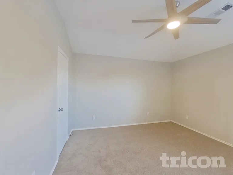 5825 Show Master Ln — Photo 15