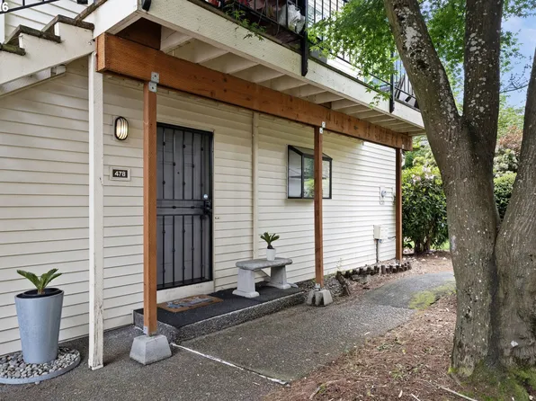 478 N Hayden Island Dr, Portland, OR 97217