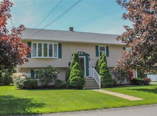 34 Fern Dr, Warren, RI 02885