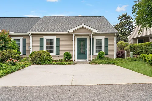 115 Chloe Ln Photo 1