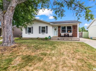2929 Sandgate Rd, Springfield, IL 62702