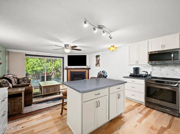 5421 W Fairway Ln Unit 23, Rathdrum, ID 83858