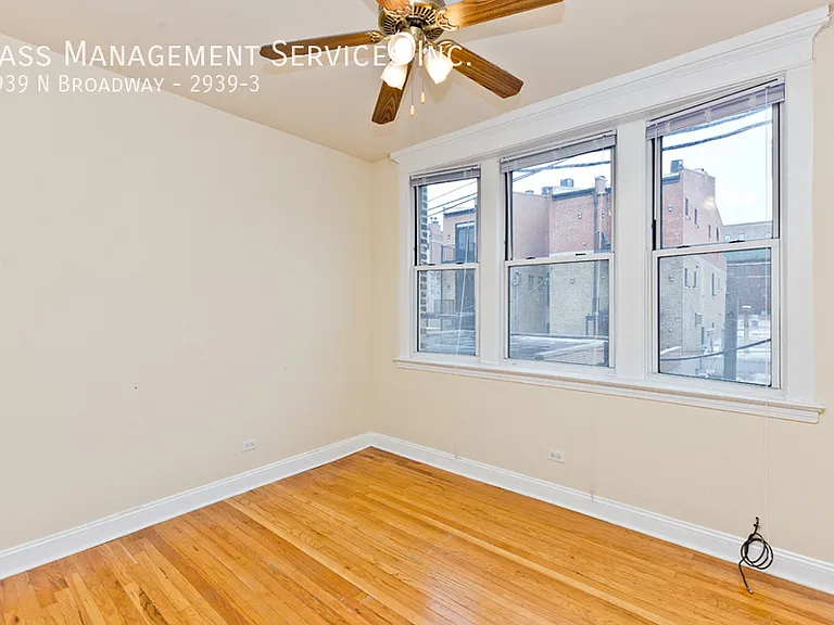 2939 N Broadway St #29393 — Photo 3