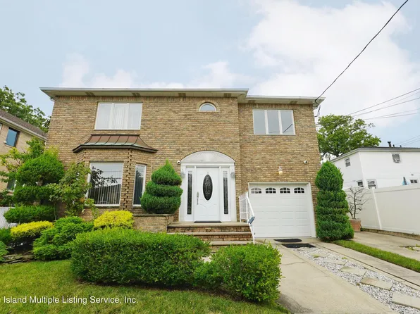 93 Elmbank St, Staten Island, NY 10312