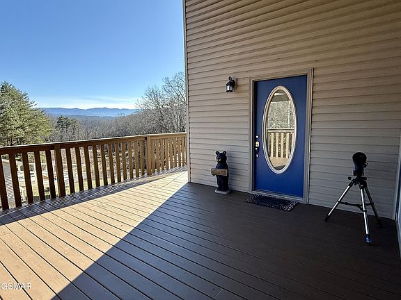 5th image of 444 Connatser Ln
