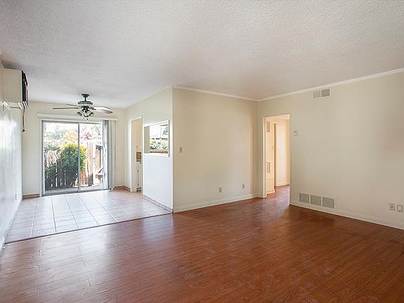 2nd image of 510 N Santa Anita Ave APT B