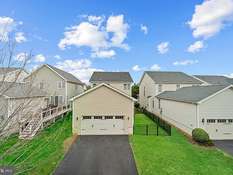 15119 Kroll Ln — Photo 49