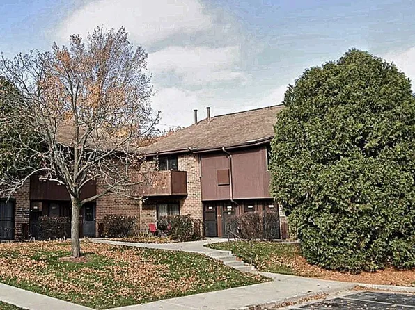 9117 North Park Plaza COURT, Brown Deer, WI 53223