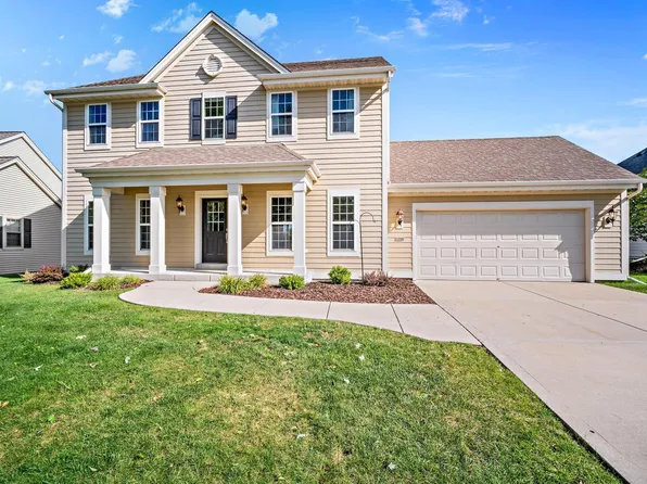 1706 Prairie DRIVE, West Bend, WI 53095