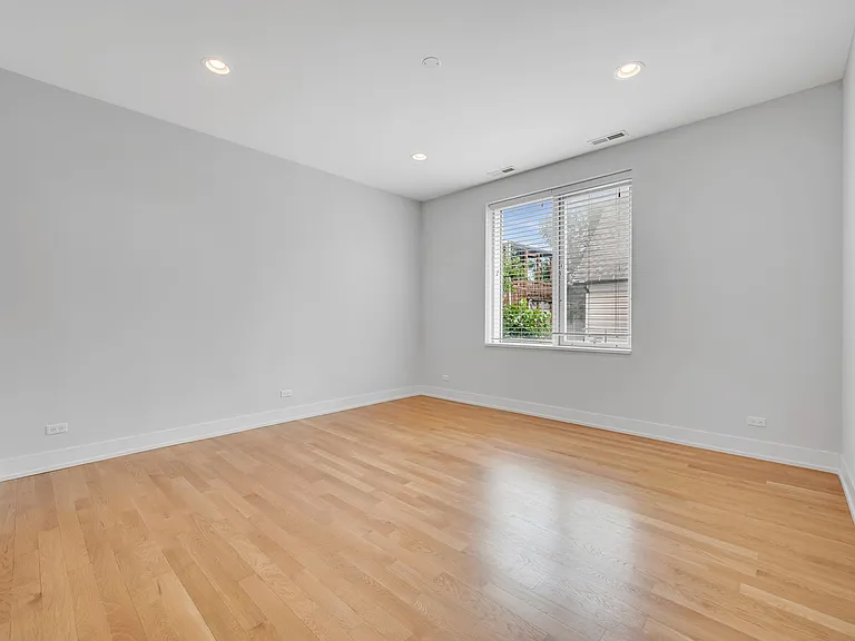3201 W Wabansia Ave #4A — Photo 16